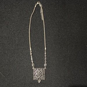 Elegant Silver Pendant Necklace